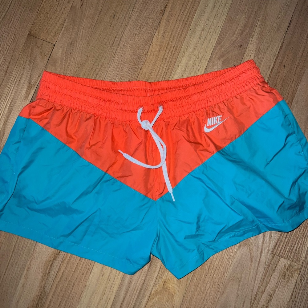 Nike windbreaker shorts